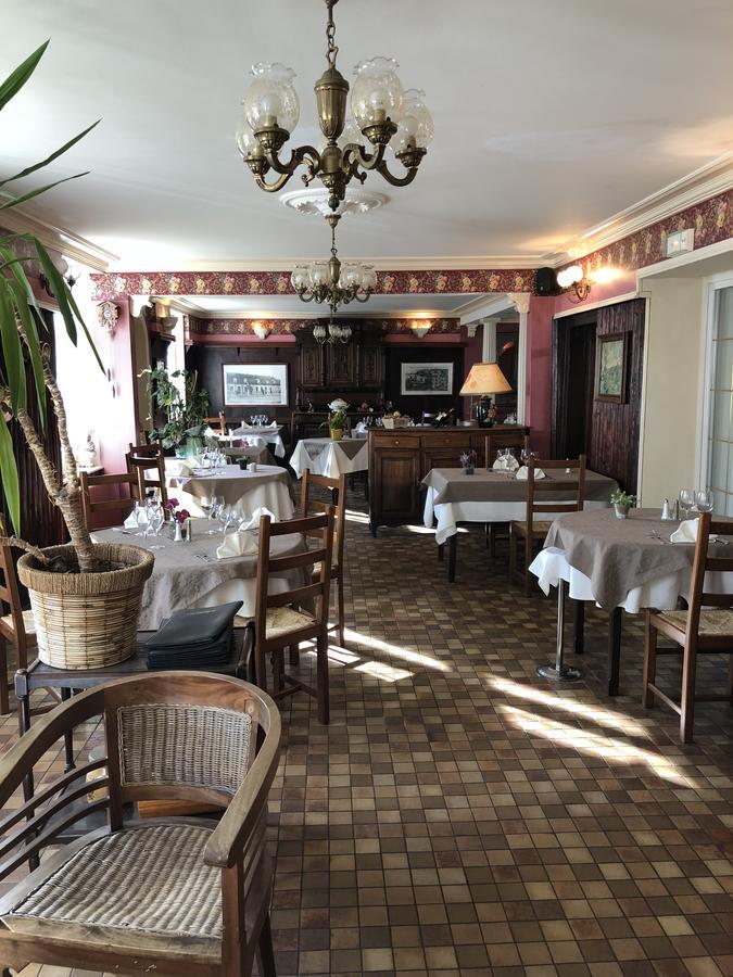 Bed and Breakfast La Bonne Auberge Ardres Екстер'єр фото